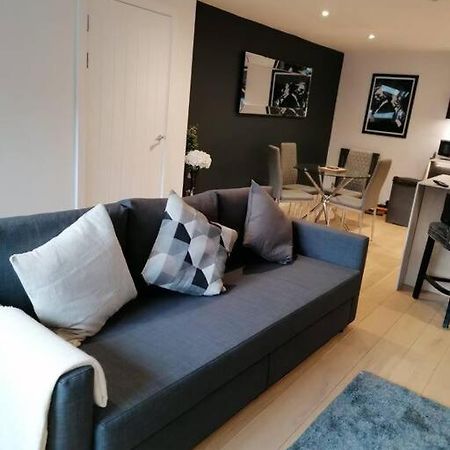 Apartament New Town House With *Free Allocated Parking* Okręg wyborczy Hove Zewnętrze zdjęcie