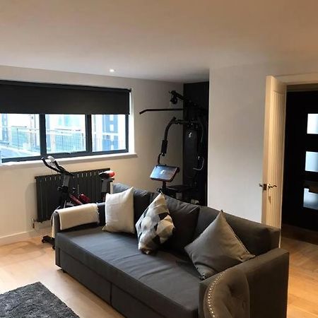 Apartament New Town House With *Free Allocated Parking* Okręg wyborczy Hove Zewnętrze zdjęcie