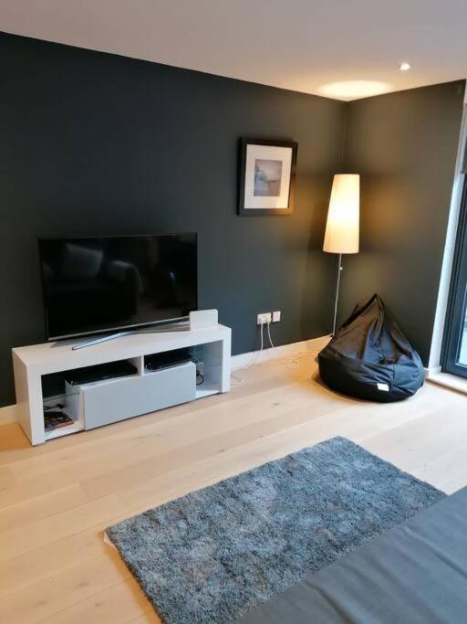 Apartament New Town House With *Free Allocated Parking* Okręg wyborczy Hove Zewnętrze zdjęcie