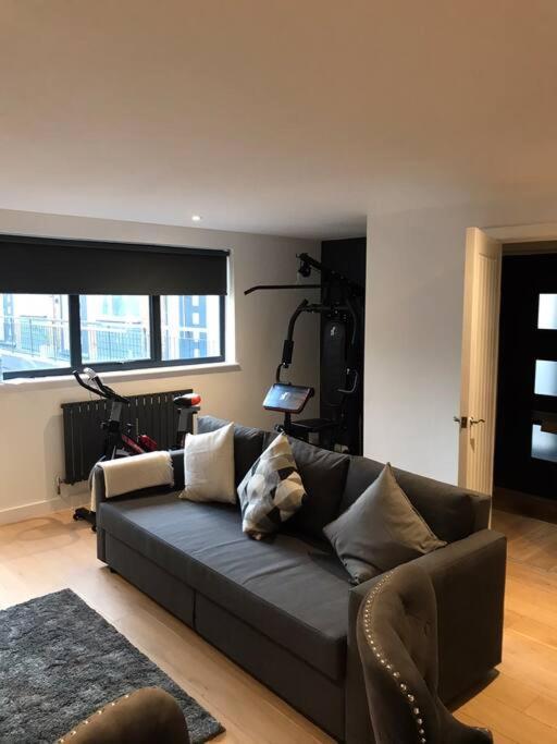 Apartament New Town House With *Free Allocated Parking* Okręg wyborczy Hove Zewnętrze zdjęcie